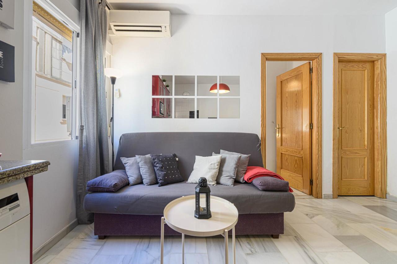Wintowinrentals Coqueto Apartamento En El Centro De มาลากา ภายนอก รูปภาพ