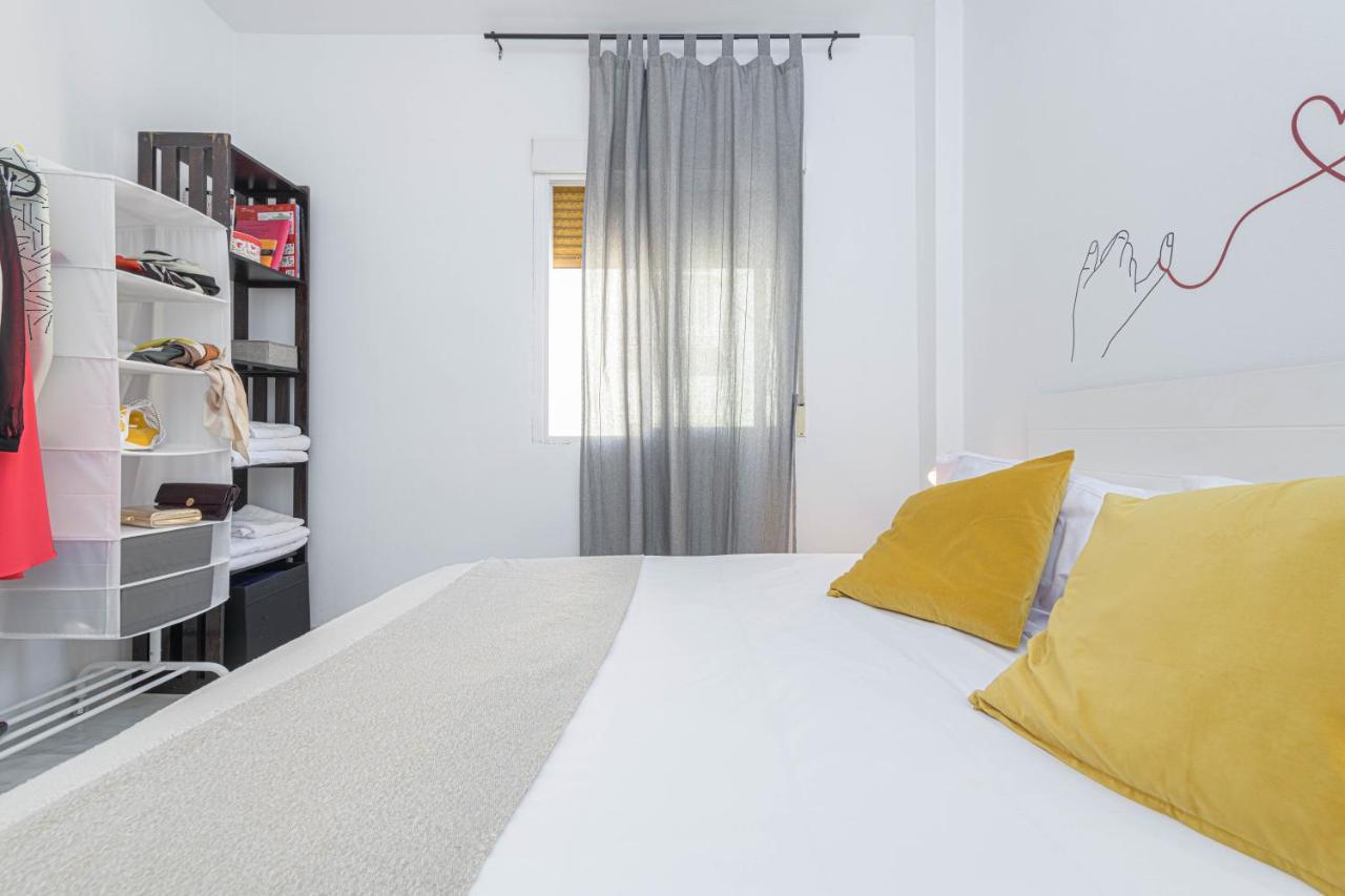 Wintowinrentals Coqueto Apartamento En El Centro De มาลากา ภายนอก รูปภาพ