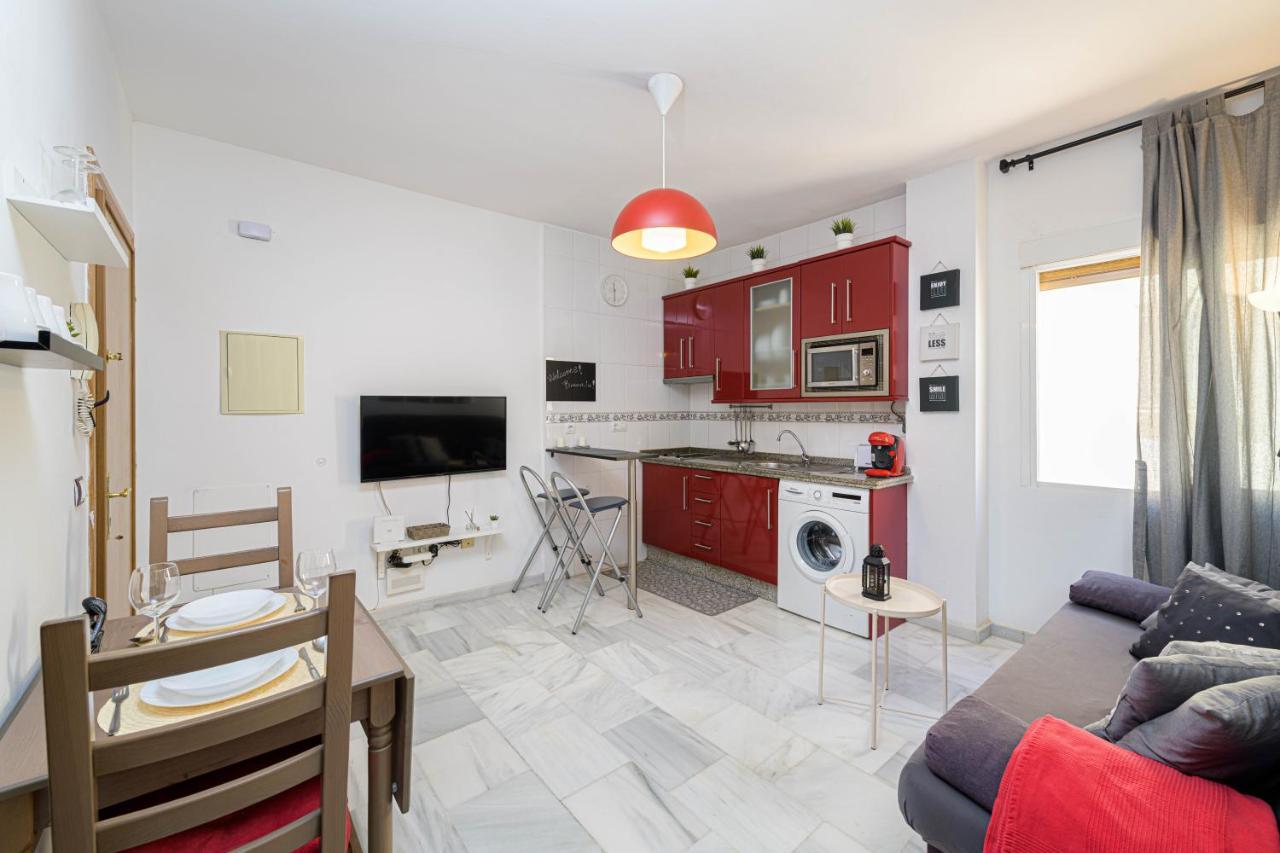 Wintowinrentals Coqueto Apartamento En El Centro De มาลากา ภายนอก รูปภาพ